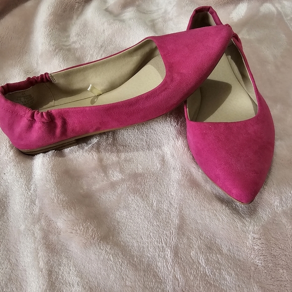 Maison Jules pointed toe flatsNewSize 6 - Picture 1 of 10